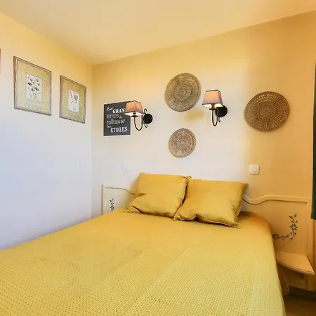 Les Aux Restanques Du Golfe De St Tropez - Maeva - Apparte 784 * 格里莫